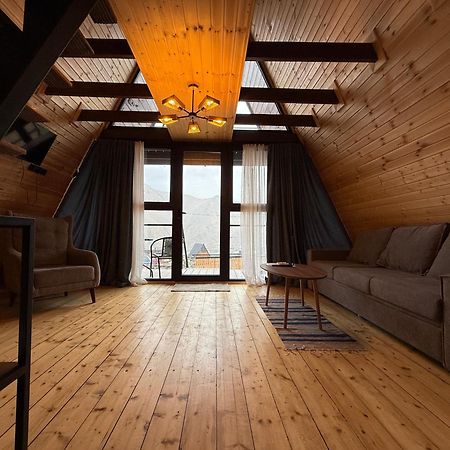 Sanseco Cottage Kazbegi Exteriör bild