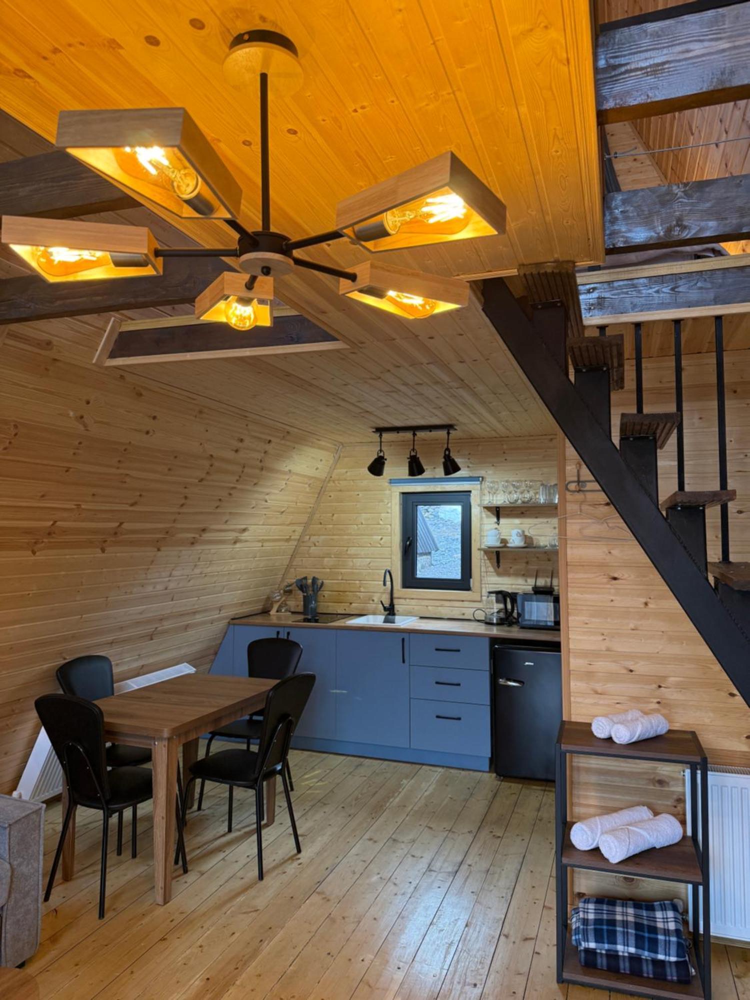 Sanseco Cottage Kazbegi Exteriör bild