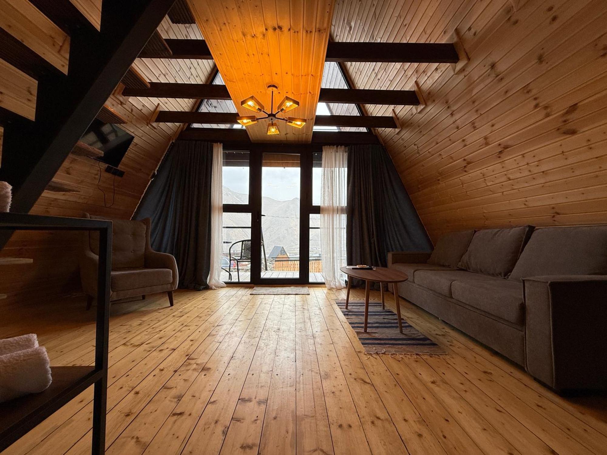 Sanseco Cottage Kazbegi Exteriör bild
