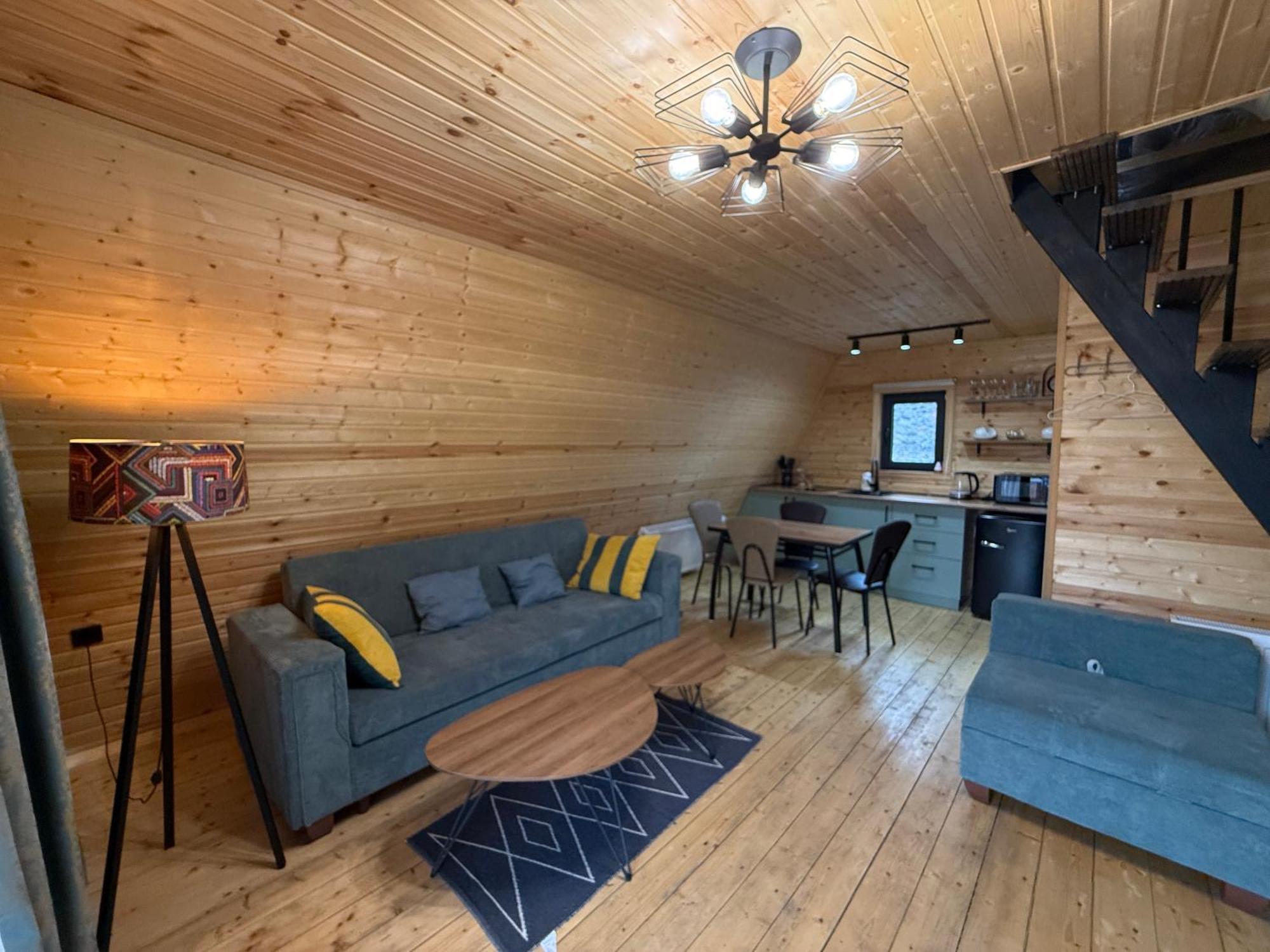 Sanseco Cottage Kazbegi Exteriör bild